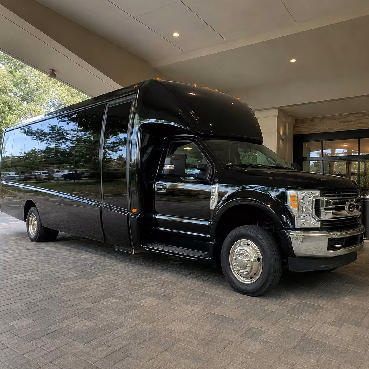 18 passenger minibus