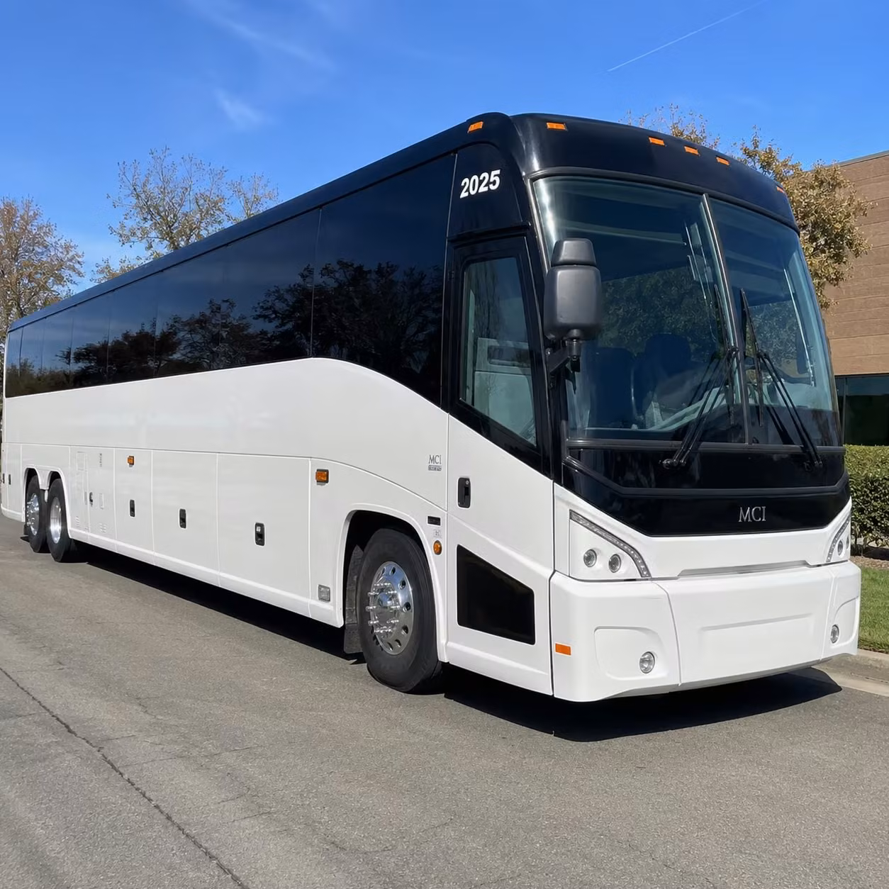 group transportation to san manuel amphitheater and glen helen regional park