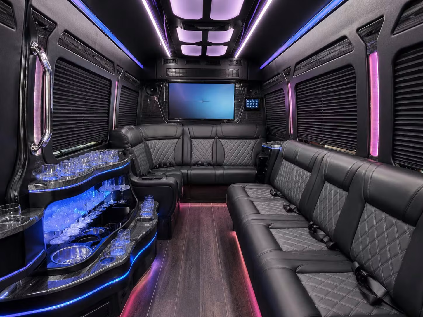 sports team and fan bus rentals for san bernardino events